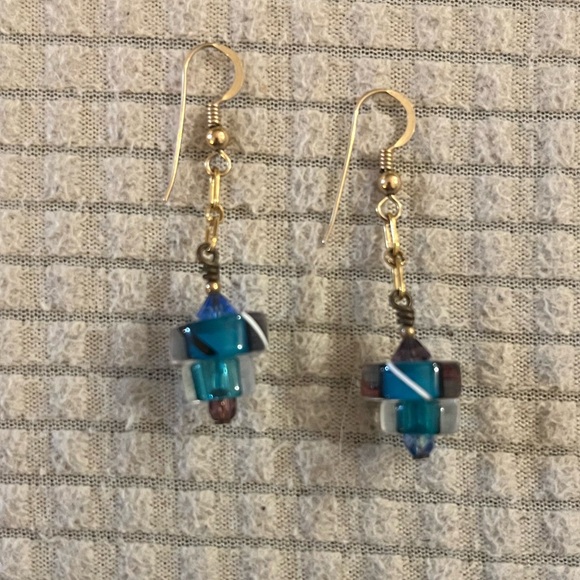 Blue beaded earrings - Picture 1 of 4